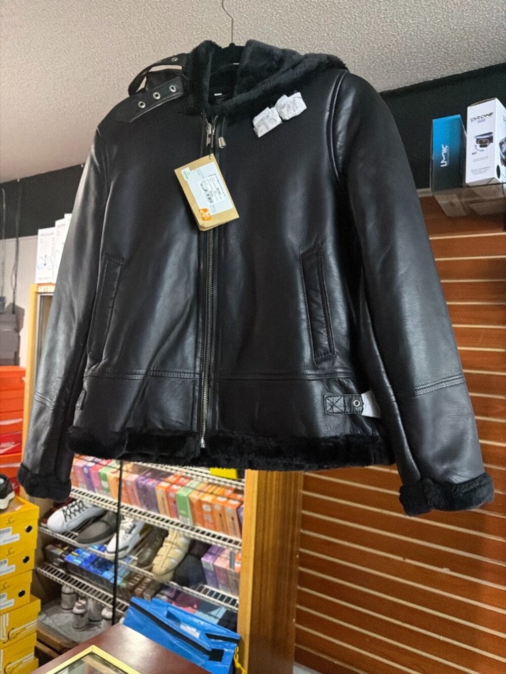 Womens Black Shearling Aviator Leather Jacket NWT Size Medium